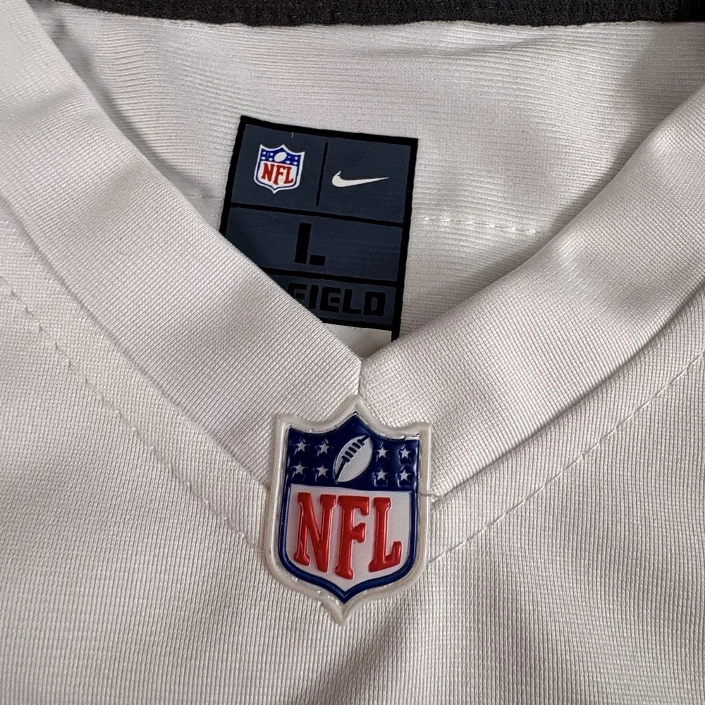 Nike Dallas Cowboys Bryant 88 Jersey Youth L 14/16‎ White NFL Football On Field